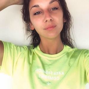 Meet your Posher, Ericka